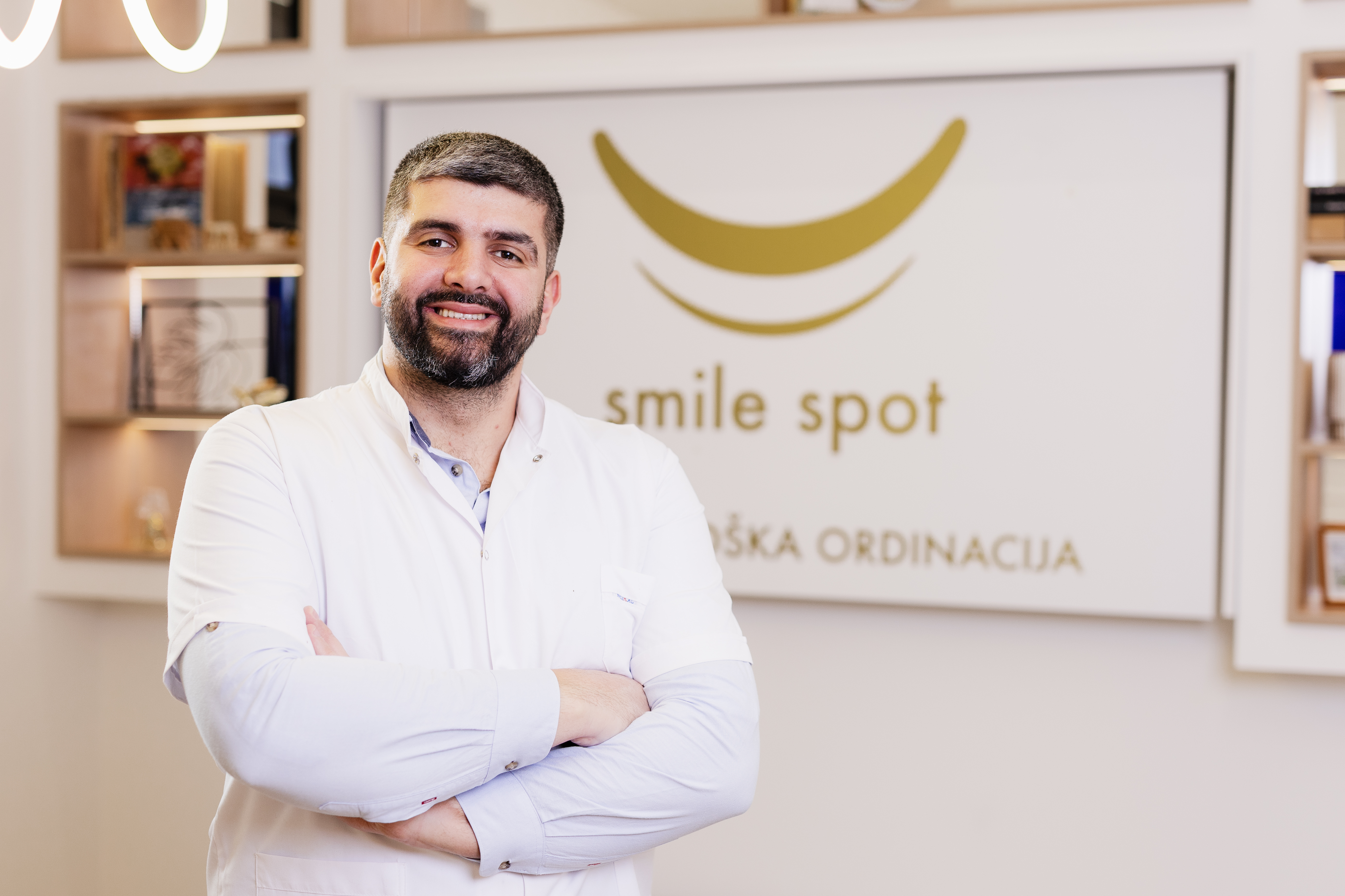 Dr. Mirsad Kadić